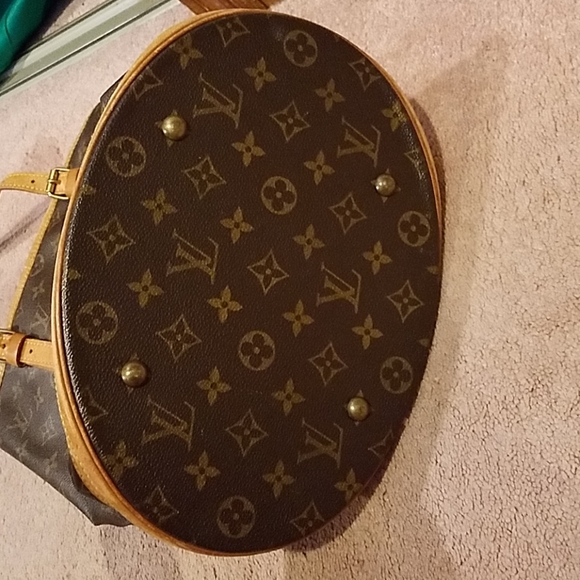 louis vuitton circle bolsa